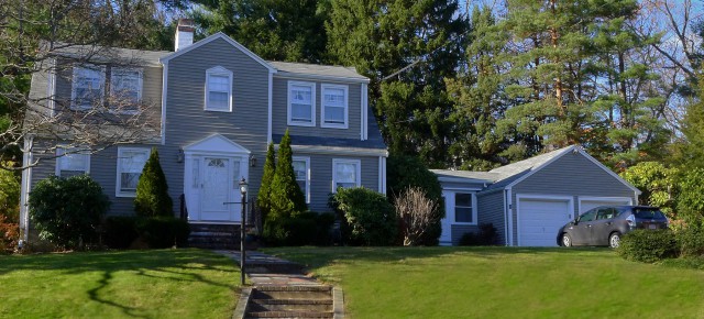 New Lexington Listing in the Manor Neighborhood. New Lexington Listing in the Manor Neighborhood.